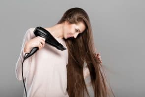 Cabelo escovado: Tudo o que você precisa saber para mantê-lo impecável