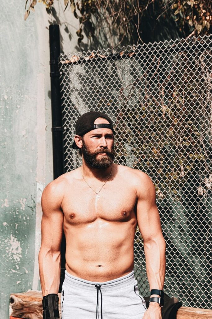 homem de barba