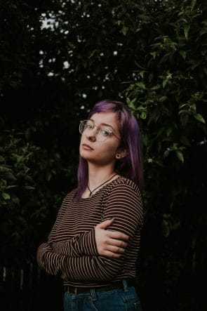 O cabelo roxo pode ser a cor que você estava buscando. Confira!