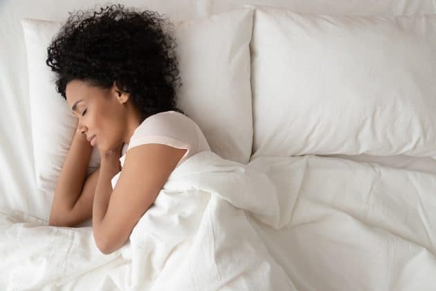 Dormir de maquiagem