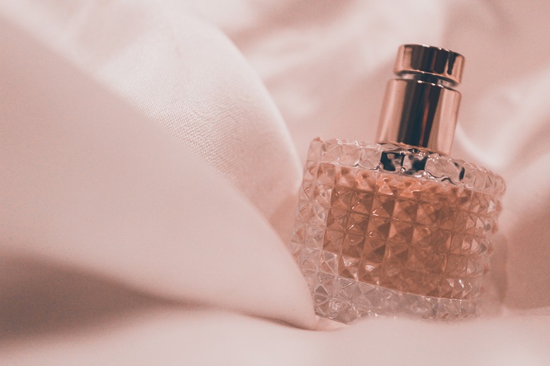 5 dicas de como escolher o perfume e a fragrância ideal para você