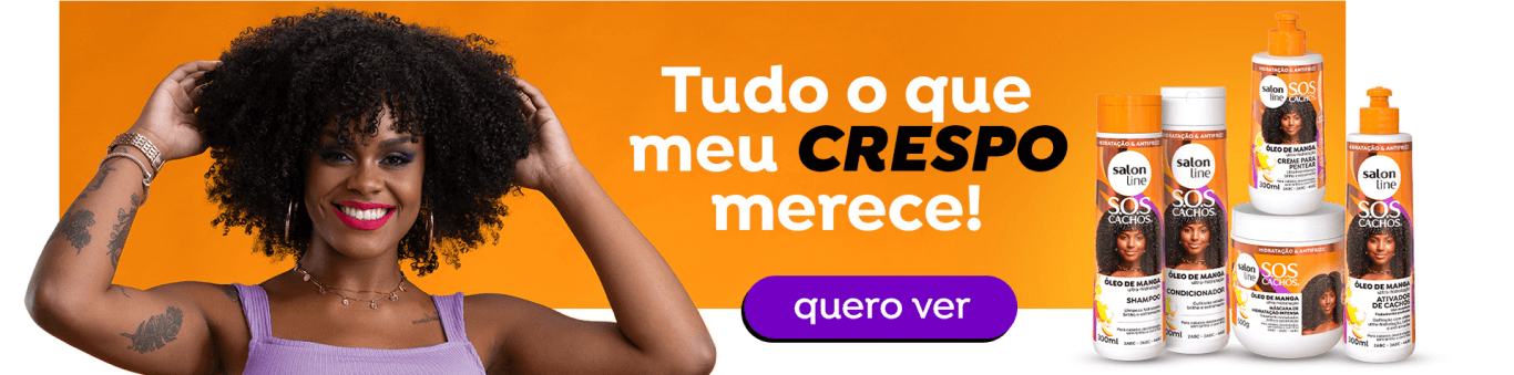 mulher negra de cabelos crespos curtos usando regata lilás ao lado de alguns produtos laranja da Salon Line